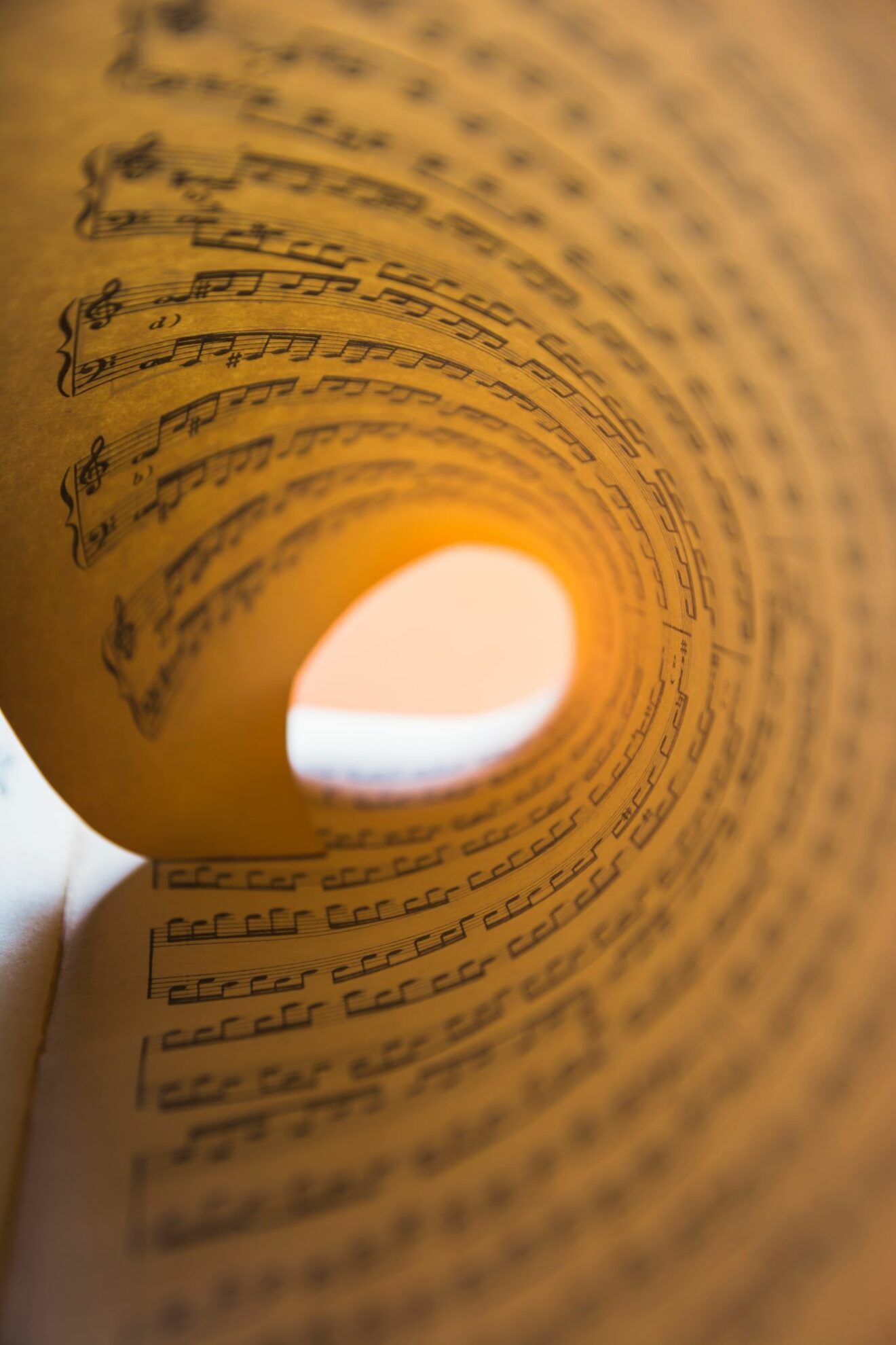 Les 4 gagnants du concours des 10 mots de la musique vous font partager leurs textes